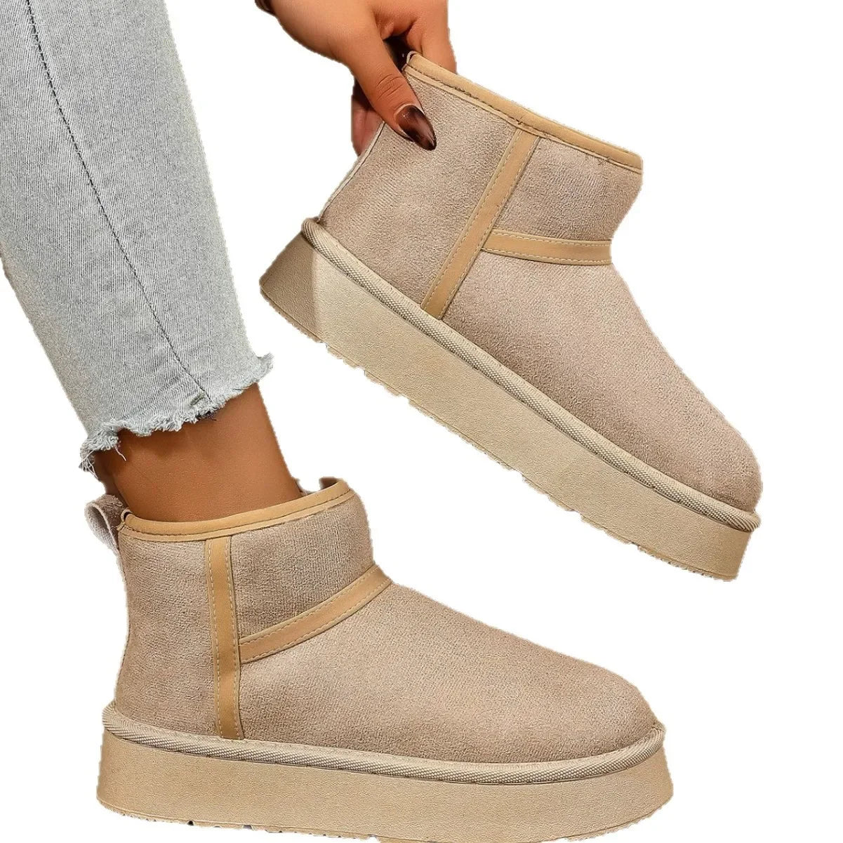 Thick Bottom Snow Boots Women's Winter Fleece Lined Warm Cotton Shoes Anti-Slip Cotton Boots New 2025 Northeast Style