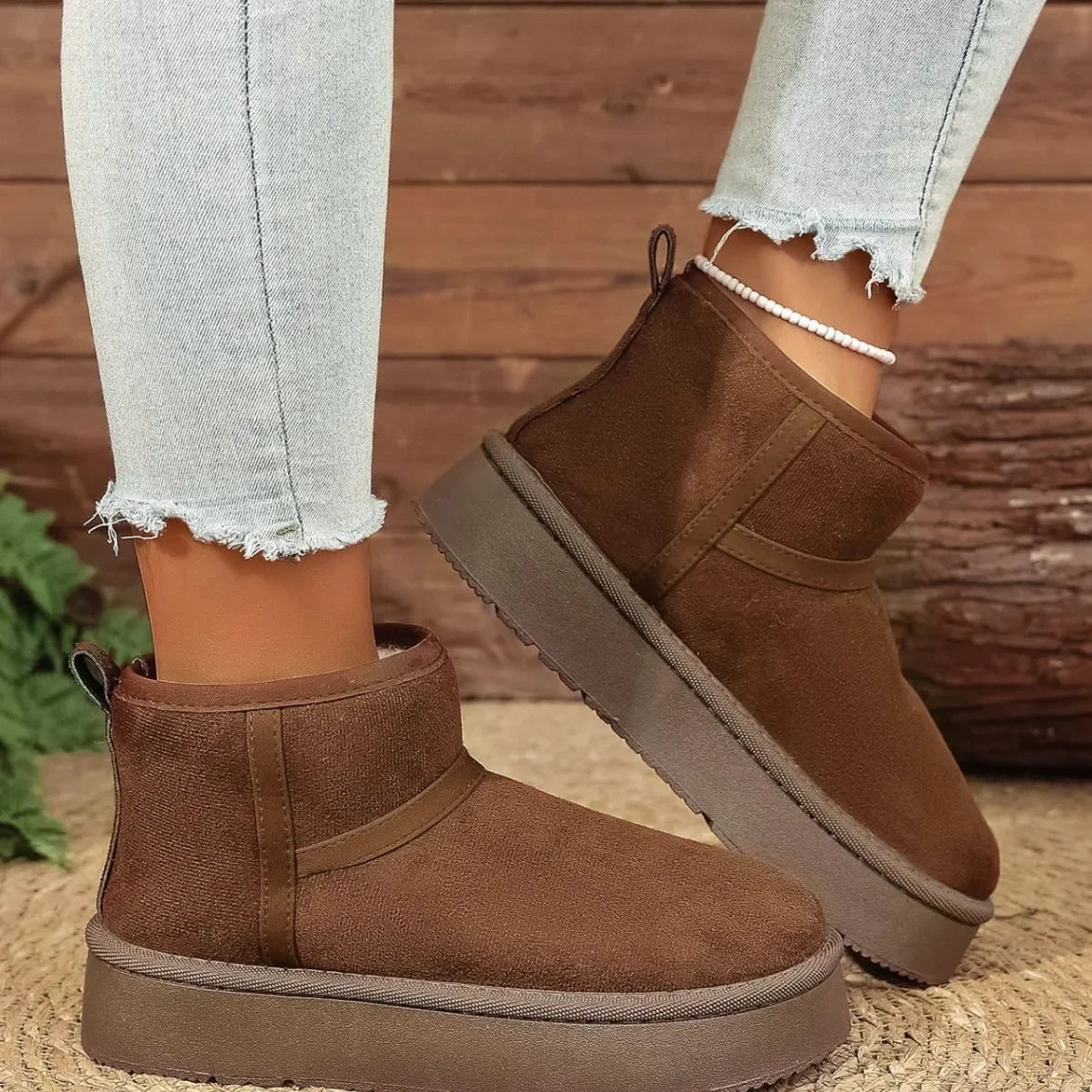 Thick Bottom Snow Boots Women's Winter Fleece Lined Warm Cotton Shoes Anti-Slip Cotton Boots New 2025 Northeast Style