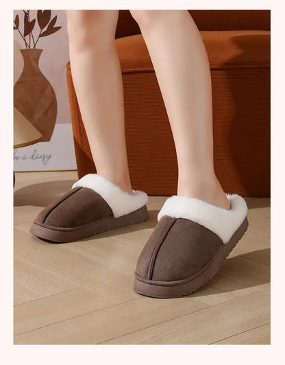 Women's plush slippers winter outdoor, thick sole non-slip fur flip flops with fur collar, warm unisex house shoes for home use